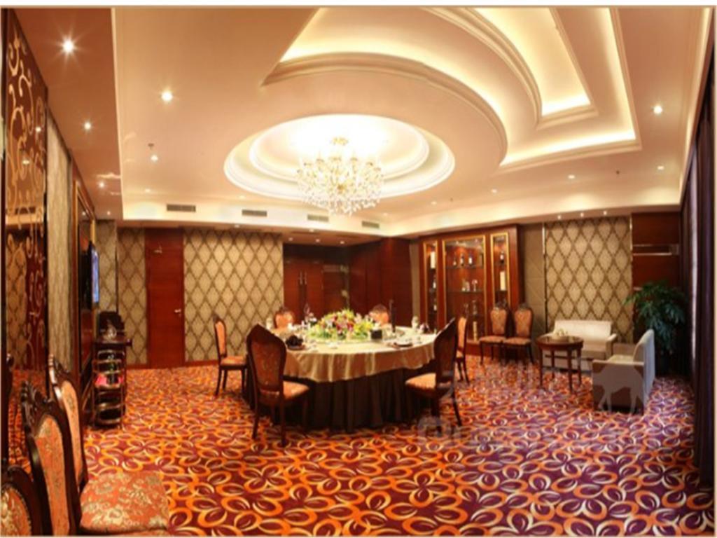 Dalian Furong International Hotel Bagian luar foto